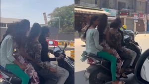 அவிநாசி சாலையில் 4 பெண்கள்.. கோயம்புத்தூரில் ஹோப் காலேஜ் டூ கிருஷ்ணம்மாள் கல்லூரி வரை திக் திக்