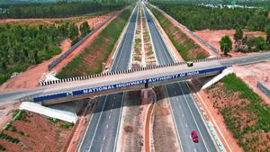 பெங்களூர்- சென்னை எக்ஸ்பிரஸ்வேயில்.. இப்படி ஒரு ராட்சச பகுதியா? பார்க்கவே வியப்பா இருக்கே! 