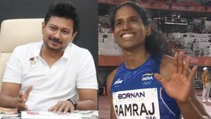 உதயநிதி மூலம்தான் எல்லாம் மாறுச்சு! மனம் திறந்த தடகள வீராங்கனை வித்யா.. பதக்கம் வென்றது எப்படி? 