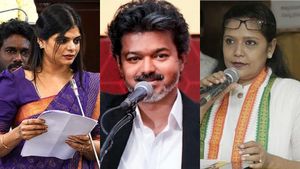 விஜய் அடுத்த பிரதமரா.. கனிமொழி ரசிக மனப்பான்மையில் சொல்றாங்க.. தாரகை கத்பர்ட் தரமான பதிலடி! 