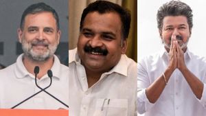 பிரதமர் வேட்பாளர் பிரச்சனை.. சட்டென டோனை மாற்றிய மாணிக்கம் தாகூர்.. தவெக ஹேப்பி