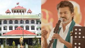இப்படி குறுக்கு வழியில் வந்த இவங்கதான் சட்டத்தை பாதுகாப்பாங்களா? தவெக அரசின் முடிவை விளாசிய கோர்ட் 