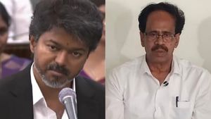 விஜய் கொடுத்த வாக்குறுதி.. தவெக ஆட்சிக்கு ஆதரவு தொடரும்.. சிபிஐ வீரபாண்டியன் அறிவிப்பு