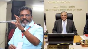 அவரை எல்லாம் ஏன் பதவியில் வச்சு இருக்கணும்? ஞானேஷ் குமாருக்கு எதிராக ஜனாதிபதிக்கு திருமாவளவன் கடிதம்