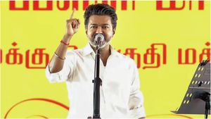 வாயை விட்ட முதல்வர் விஜய்.. காத்திருக்கும் பெரிய சட்ட சிக்கல்! இப்படி பேசியிருக்கவே கூடாது!