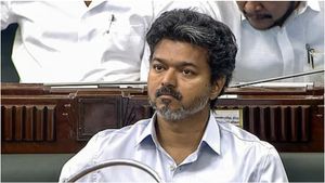 ஜோதிடர் நியமனம் டூ.. RTI அரசாணை வாபஸ் வரை.. 4 மாதத்தில் ஏகப்பட்ட யு-டர்ன் அடித்த தவெக அரசு!