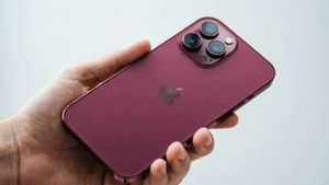 உலகமே எதிர்பார்க்கும் ஆப்பிள் iPhone 18 pro.. புக்கிங் தேதியில் மாற்றம்? வெளியான மிக முக்கிய தகவல் 