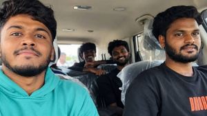 திண்டுக்கல் டூ திருச்சூர்.. புதிய காரில் பெற்றோருக்கே தெரியாமல் கேரளா ட்ரிப்.. உருக்கமான தகவல்
