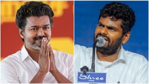 பிளாக் டிக்கெட் மாதிரி.. தவெக மீனாட்சியம்மன் கோயில் குடமுழுக்கு பாஸ் விற்றது.. அண்ணாமலை ஆவேசம்!