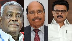 ஜெம் வீரமணி வழக்கு.. திமுக ஆட்சியில் அழுத்தம் கொடுத்தது யார்? ஸ்டாலினுக்கு பெ.சண்முகம் நேரடி கேள்வி! 