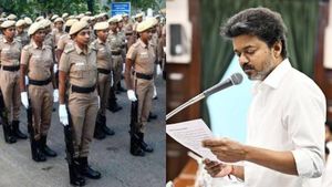29,108 போலீஸ் பணியிடங்கள்.. 5,000 பெண்களுக்கு தனி சான்ஸ்.. யாரெல்லாம் விண்ணப்பிக்கலாம்?
