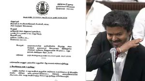 அரசு ஊழியர்களுக்கு அடிக்க போகுது யோகம்! 8வது ஊதியக்குழு தமிழகத்தில் அமல்! CM விஜய் அரசு சொன்ன மெசேஜ்