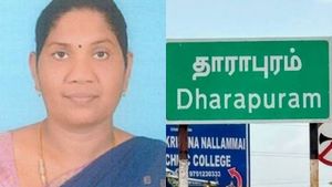 எங்க ஏரியா உள்ள வராதீங்க.. தாராபுரம் சத்யபாமாவை தெறிக்க விட்ட மக்கள்! தவெகவுக்குத் தான் தலைவலி! 