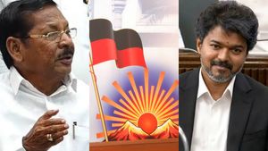 திமுகவை விஜய் கேட்டது 100% சரி.. ஆர்எஸ் பாரதி பேச்சுக்கு திமுக இதுவரை ஏன் கண்டிக்கல? யார்னு பாருங்க