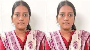 30 சதவீதம் வட்டி தருகிறோம்.. சென்னையில் வாடிக்கையாளர்களுக்கு விபூதி அடித்த பெண் வங்கி ஊழியர்