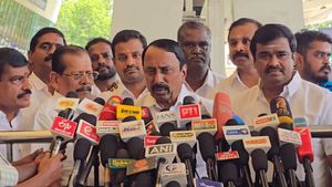 விஜய் பிரதமர் வேட்பாளரா?தவெக எம்எல்ஏ கனிமொழி பதிலே பரவாயில்லையே! செங்கோட்டையன் இப்படி சொல்றாரே!
