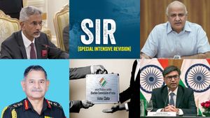 மத்திய அமைச்சர் ஜெய்சங்கர் உள்பட பல பிரமுகர்களுக்கு தேர்தல் ஆணையம் நோட்டீஸ்! SIR எபெக்ட்