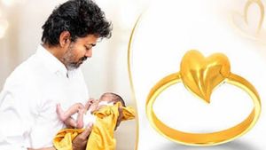 தாய் மாமன் தங்க மோதிரம்.. சென்னை, கோவைக்கு 89,955 மோதிரங்கள் பேக்கிங்.. யாருக்கு எப்போது கிடைக்கும்?