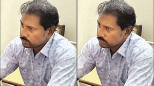 திருச்செந்தூர் அருகே கிராம நிர்வாக அலுவலருக்கு மறக்க முடியாத ஏமாற்றம்.. பாராட்டப்படும் விவசாயி 