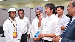 அரசு டெண்டர்களில் நடந்த மாற்றம்.. ஆண்டுக்கு 60000 கோடி வரை சேமிக்க முடியும்.. அறப்போர் இயக்கம் தகவல்