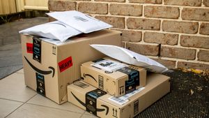 Amazon: அமேசான், பிளிப்கார்ட் பார்சல்கள் ஏன் பிரவுன் நிற அட்டை பெட்டியில் டெலிவரி ஆகிறது தெரியுமா?