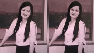 ஹைதராபாத் ஐடி கம்பெனி அர்ச்சனா.. அதிகாலை வீடியோ காலில் காதலன் பார்த்த அதிர்ச்சி காட்சி! பதறிய போலீஸ்