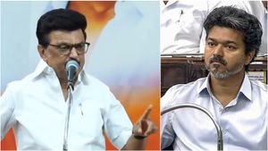 தேர்தல் ஆணையர் பற்றி.. நாடே பேசுது! நீங்க பேசாதது ஏன்? பாஜக எனில் பயமா? - விஜய்க்கு ஸ்டாலின் கேள்வி