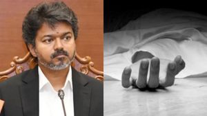 சிஎம் விஜய் ஒரு வார்த்தை பேசலயே.. பெருந்துறை பெண் நர்ஸ் கடத்தி கொடூர கொலை.. கேட்கவே கொதிக்குதே 