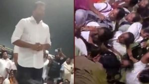 “ஒரு கீறல் விழுந்தா கூட..”.. அன்று முழங்கிய ஆதவ் அர்ஜுனா இப்போ எங்கே போனார்? செவிலியர்கள் கொதிப்பு!