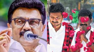 கள நிலவரம் எப்படி இருக்கு? பணம் மட்டும் கொடுக்காதீங்க.. சீனியர்களிடம் கறாராக கூறிவிட்ட ஸ்டாலின் 