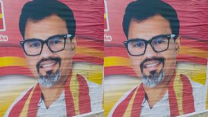 'லிஃப்ட்' கொடுப்பதுபோல் அழைத்து கல்லூரி மாணவிக்கு பாலியல் தொல்லை - தவெக பிரமுகர் மீது வழக்குப்பதிவு!