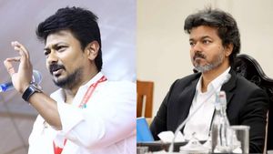 நடத்துவது ஆட்சியும் இல்லை.. செய்வது நிர்வாகமும் இல்லை.. ஆனால் கான்ஃபிடன்டா! தவெக அரசை விளாசிய உதயநிதி 
