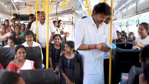 வெற்றி பயண திட்டம்! பயணி ஏறும், இறங்கும் இடம் அண்டை மாநிலமாக இருந்தால்! கன்டக்டர்களுக்கு உத்தரவு