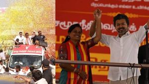 முதல்வர் விஜய்க்கு தோல்வி பயம்? மதுராந்தகத்தில் நாளை 5 மணிநேரம் ரோடுஷோ - மேல்மருவத்தூரில் தரிசனம்?