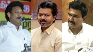 விஜய் கூறிய 3 பைலில் முதல் பைல் அன்பில் மகேஷ்.. ஒரே ஆண்டில் 400 கோடி வசூல்.. நிர்மல்குமார் பரபரப்பு