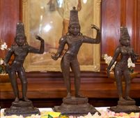 தமிழக கோயிலில் திருடப்பட்ட 15ஆம் நூற்றாண்டு சிலைகள் லண்டனில் மீட்கப்பட்டது எப்படி?