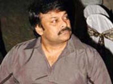   ఒంటరి పోరాటం చేస్తా :చిరు