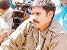   కల్లు రుచి చూసిన పవన్ కల్యాణ్ 