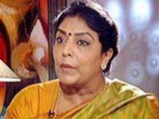   బాలయ్యకు కుక్కంటే భయం: రేణుక