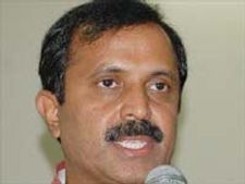  యాష్కీకి సొంత గూటి కష్టాలు