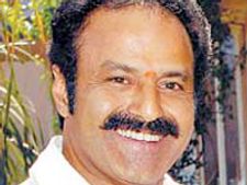 కాంగ్రెస్ కాలువల్లో అవినీతి: బాలకృష్ణ