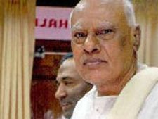  వైఎస్ బుర్రకు అది తట్టలేదు: రోశయ్య