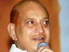  కృష్ణ పద్మాలయ నిర్మాణాలపై స్టే
