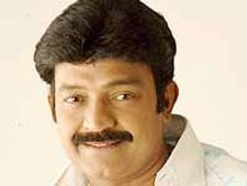 జగన్ ను సిఎం చేయండి: రాజశేఖర్