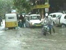 కృష్ణా, నల్లగొండలకు వరద ముప్పు