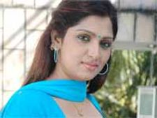 భువనేశ్వరి రింగ్ లో టీవీ యాంకర్?