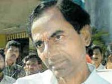 కెసీఆర్ నోట రక్తపాతం మాట