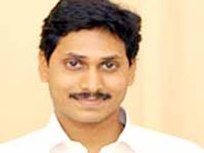 పులివెందుల అభ్యర్థిత్వంపై జగన్ చర్చలు