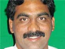 వరంగల్: లగడపాటి దిష్టిబొమ్మ దగ్ధం