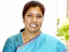విశాఖ జిల్లాలో పురంధేశ్వరి బిజీ షెడ్యూల్